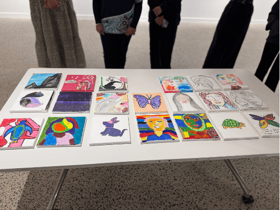 youth art therapy session granville